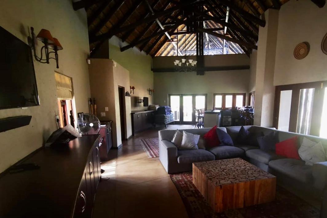 Kgorogoro Lodge Pilanesberg Eksteriør bilde
